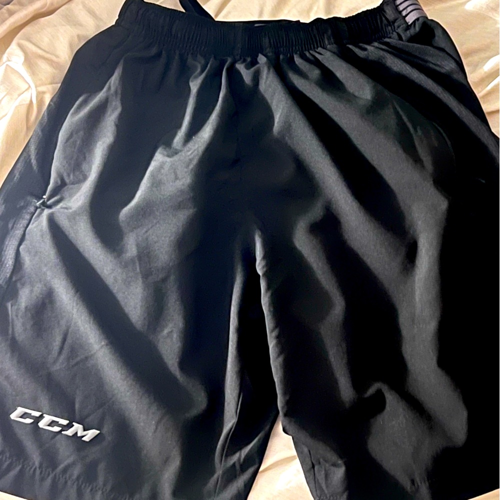Men’s Small Premium CCM Woven Shorts
